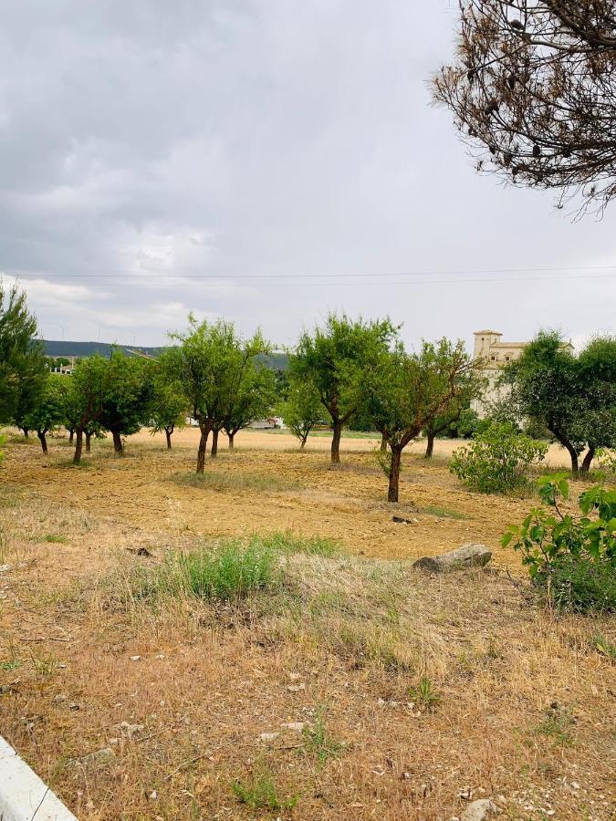 Hotel El Prado By Vivere Stays Carrascosa del Campo Exterior photo