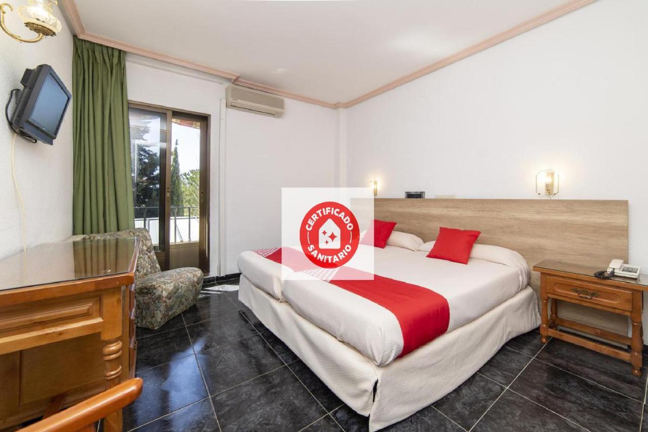 Hotel El Prado By Vivere Stays Carrascosa del Campo Exterior photo